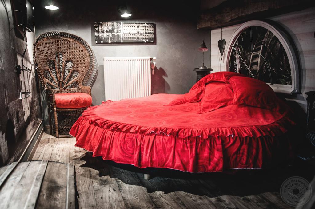 Ferrière-la-Petite Aux Logis De La Solre Bed & Breakfast 部屋 写真